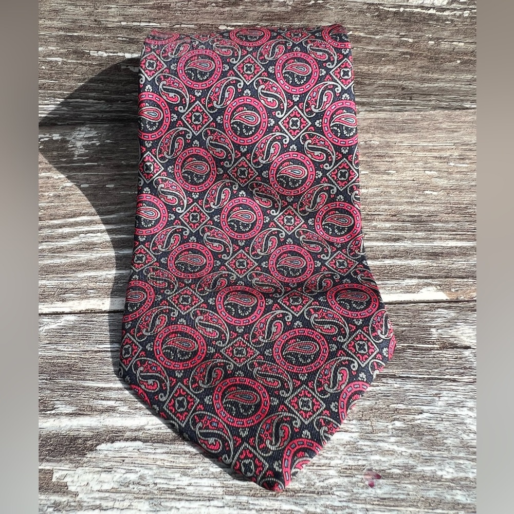 Hardy Amies London vintage necktie formal men’s tie red black paisley print silk